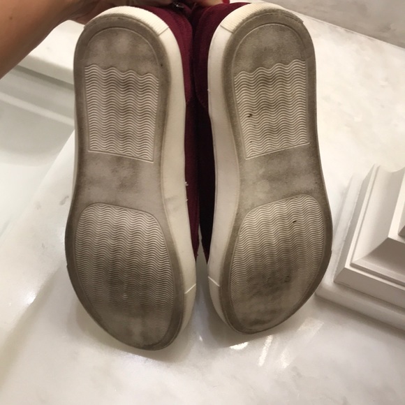 Sold! Steve Madden high tops sz 8 EUC burgundy - Picture 7 of 8